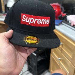 Supreme Hat