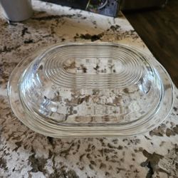 Vintage 602B Pyrex Dish W Lid