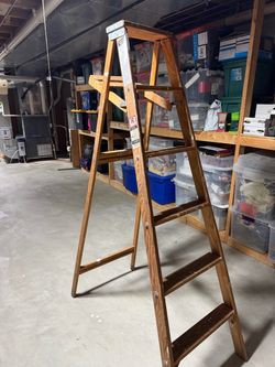 Moving sale