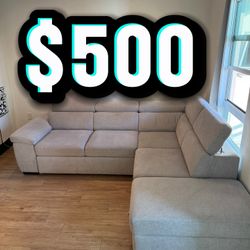 Living Spaces Sofa Bed. Sleeper. 103” Dante. Negotiable 