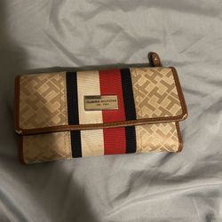 Tommy Hilfigher Wallet