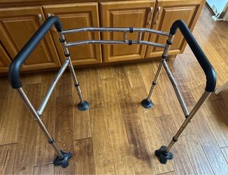 Adjustable Toilet Safety Rail Stand Alone