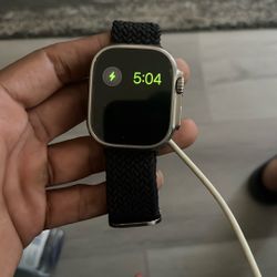 Apple Watch Ultra  49mm For  200