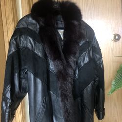 Beautiful Vintage Marvin Richards Leather Fur Trim Coat 