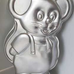 Little Mouse Wilton 1987 Cake Pan 2105-2380 Vintage Birthday Farm Country VTG


