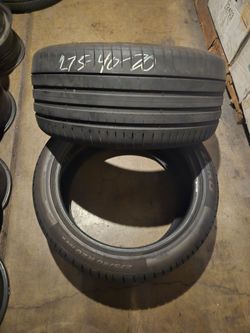 2. Tires.  275. 40. 20.  Pirrelli Pzero