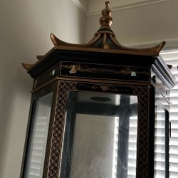 Hexagonal Oriental Glass Show Case 