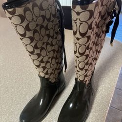 Coach Boots Size 8