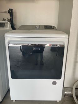 Maytag Gas Dryer - 5 yr warranty