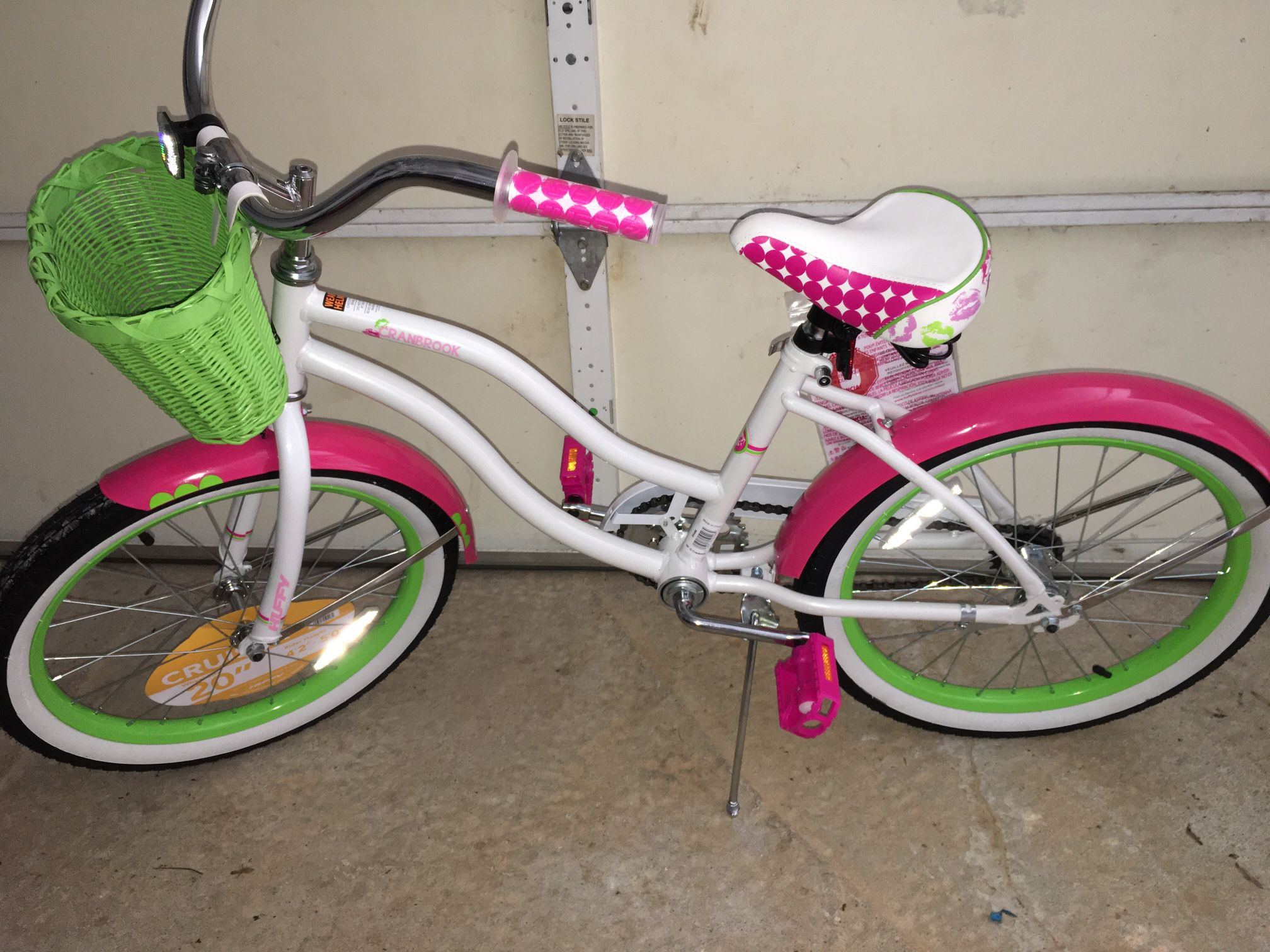 Girls Cruiser 20 “ Bicycle 