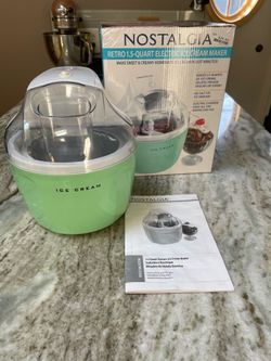 Ice cream maker