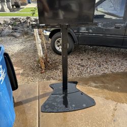 Tv Stand With 32” Samsung 