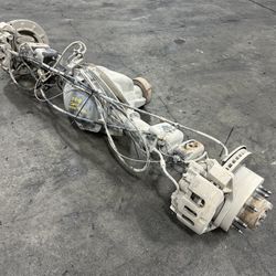 2018 GMC Sierra 2500 Rear Axle Assembly GT4 Fill Plug In Cover 116K miles