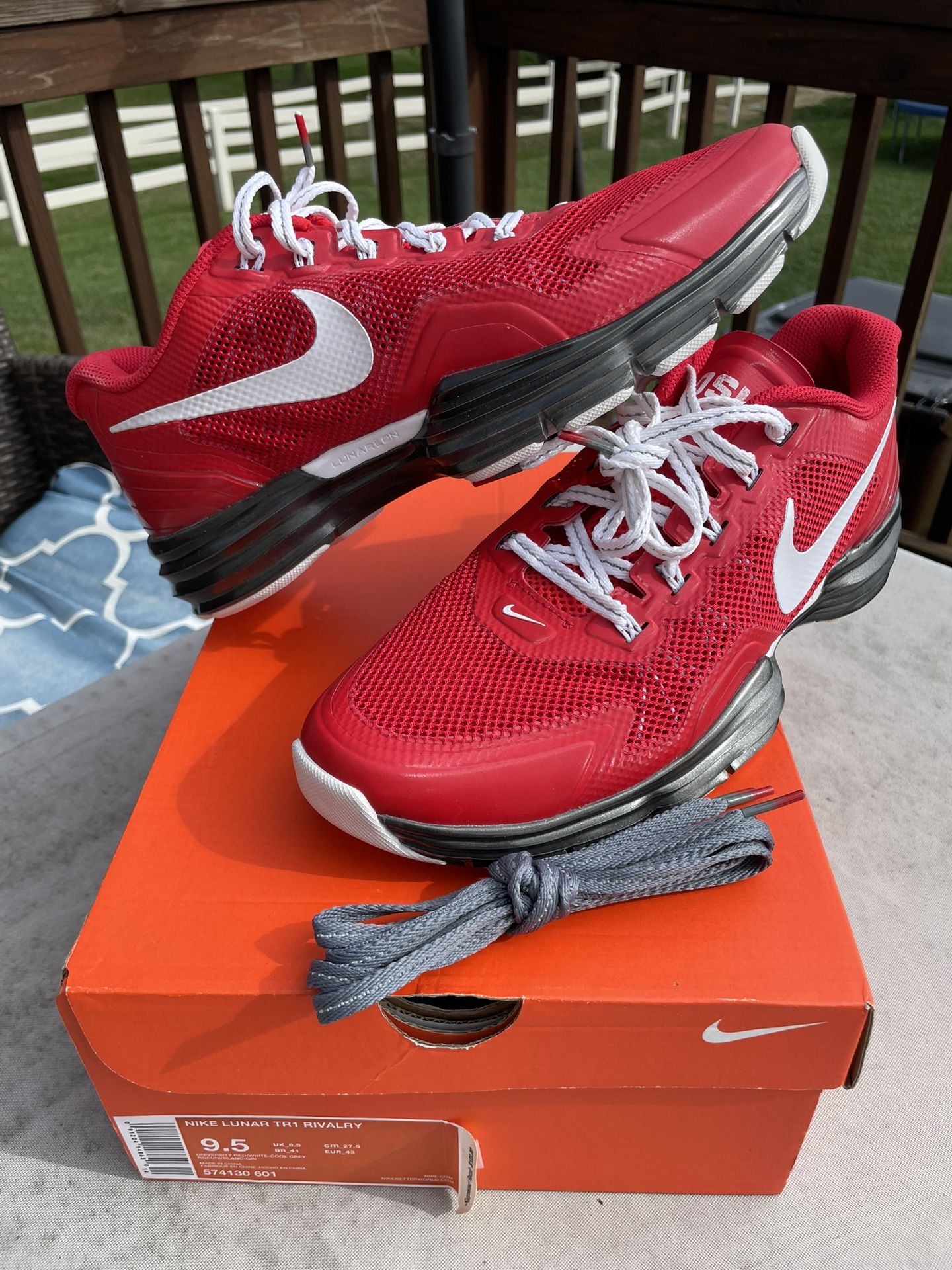 NEW MENS NIKE LUNAR TR1 RIVALRY OHIO STATE BUCKEYES SHOES 2012 SIZE 9.5 574130-601