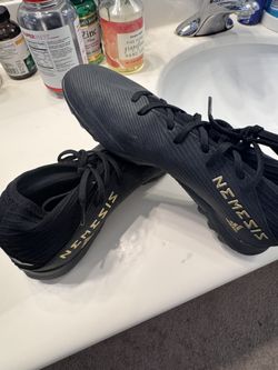 Men’s Adidas Cleats Size 9