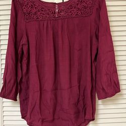 St. John’s Bay Maroon Long Sleeve Lace Top - Size Large - VGUC
