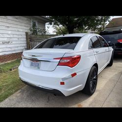 2012 Chrysler 200