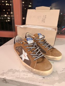 Golden Goose Superstar Men’s Brown Suede Low Top Lace-Up Sneakers Silver Star
