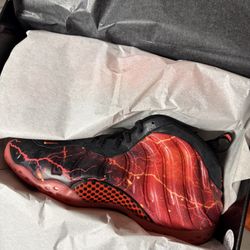 Stranger things Nike Foamposite 