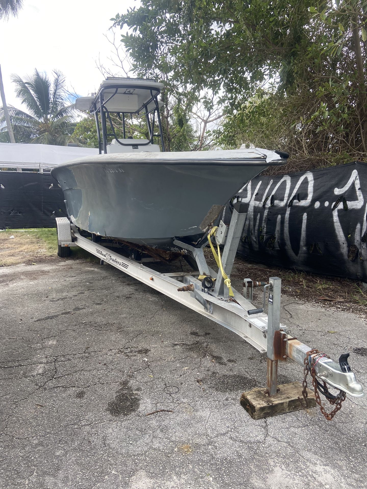 28 Ft Project Boat for Sale in Miami, FL OfferUp