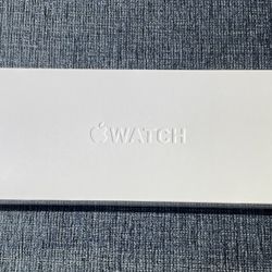 Apple Watch Series 9 45mm - New 