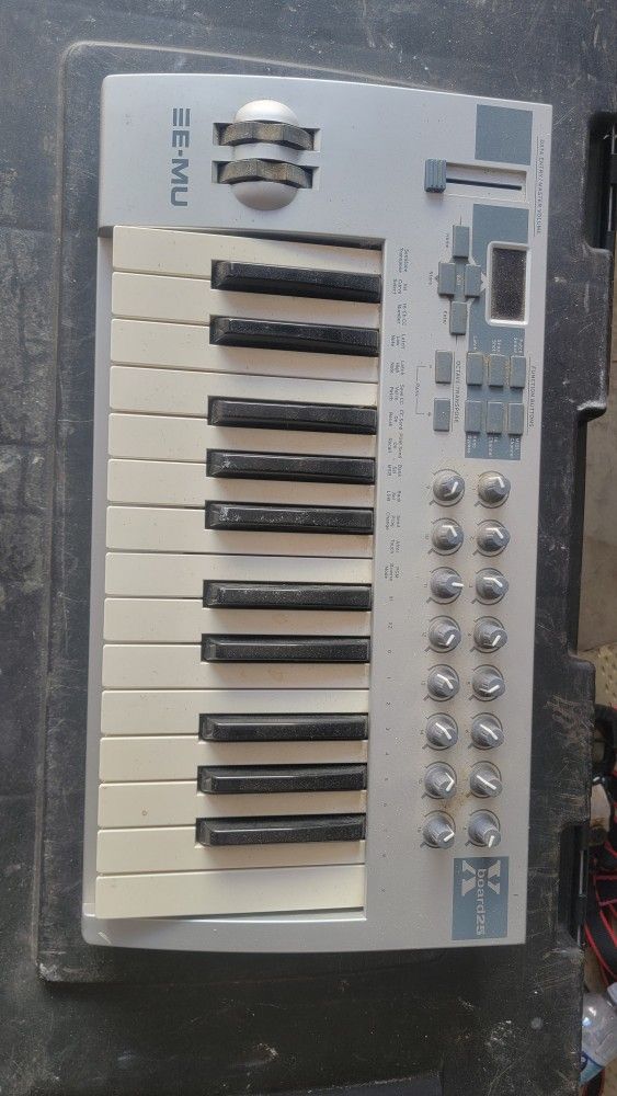 X board 25