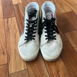 Custom White Alien Sk8 Hi Vans (M 9.5)