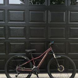 Cannondale Foray Mountain Bike 27.5”