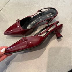 NEW Burgundy Patent Leather Slingback Kitten Heels Size 7.5