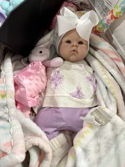 Baby Doll-life Like Doll Realistic/silicone With All You See