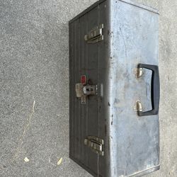 Craftsman Metal Tool Box