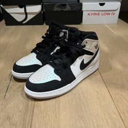 Jordan 1s