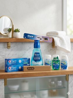 Crest Oral Care Bundle – 5 Pieces