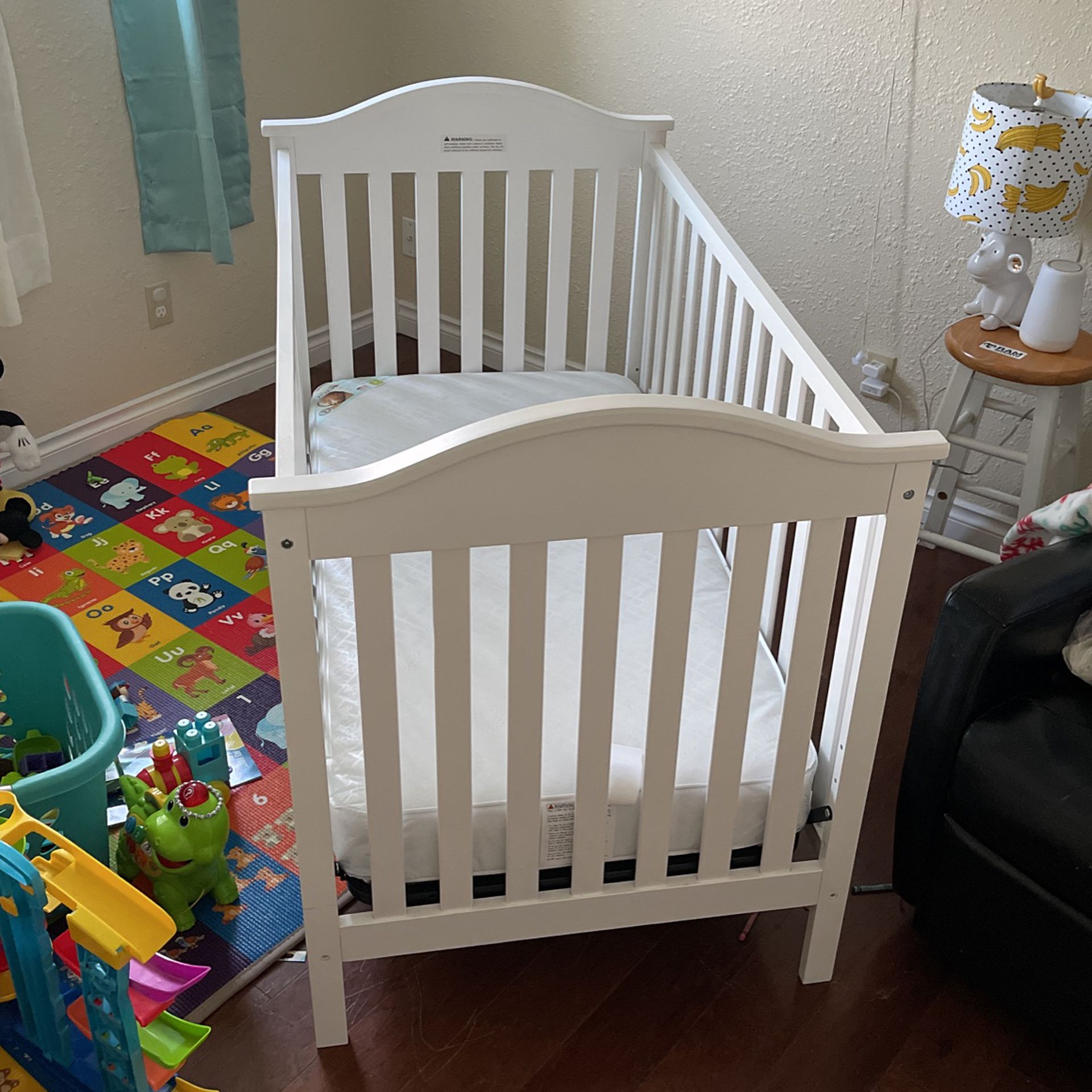 Infant/Toddler Crib