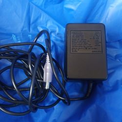 Original Nintendo AC ADAPTER 