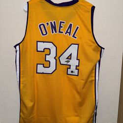 SHAQUILLE O’NEAL SIGNED LAKERS JERSEY XL