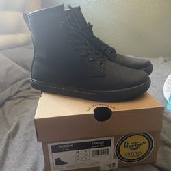 Dr Marten Boots