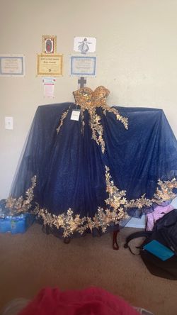 navy blue with gold  and size 3