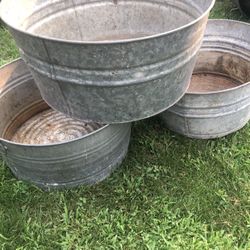 Antique  Primitive  Wash Tubs Total 9  With Handle S