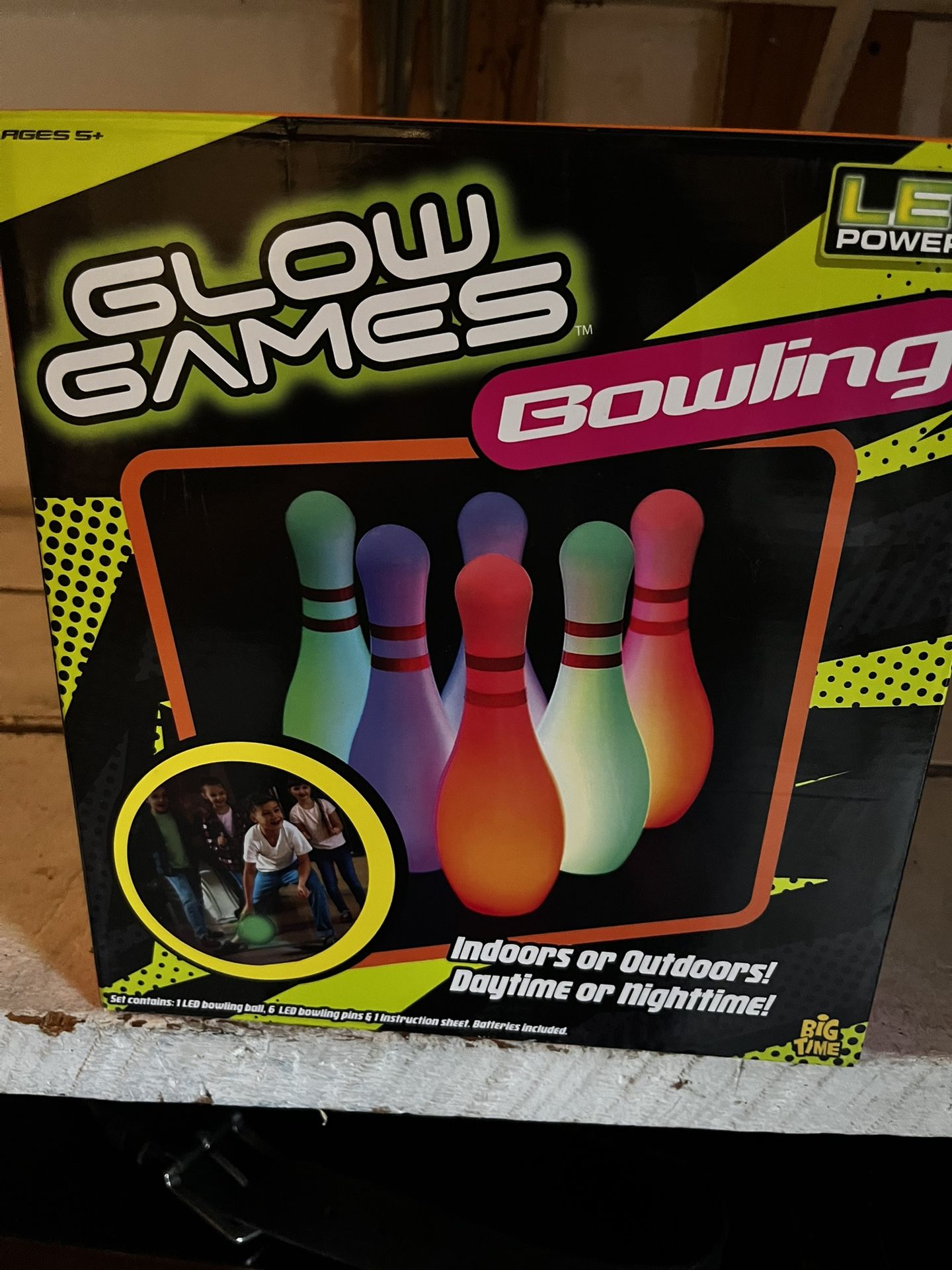 Glow Games Bowling