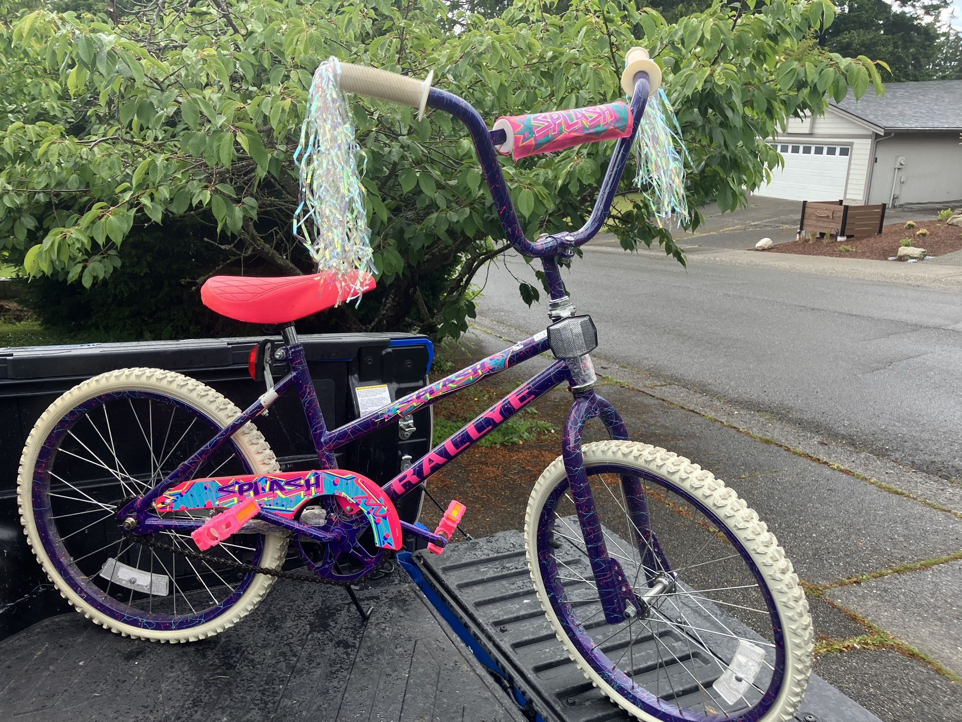 Child Kid Children Bike 18” Bicycle Tricycle Trike in Good Condition