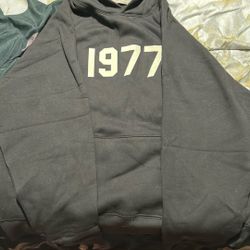 1977 Essentials 