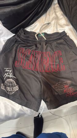Scarface shorts size M