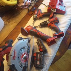 Power Tools Saw Drill Multi Tool Batteries Milwaukee 