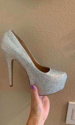 Wedding shoes 7.5 Rhinestones
