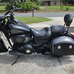 2019 Indian Cheif Darkhorse