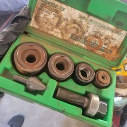 Greenlee 735BB manual knockout punch kit