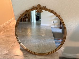 30” Round Gold Frame Mirror
