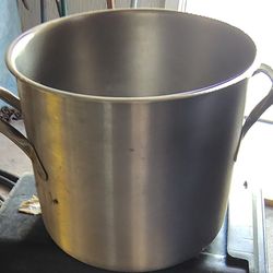 Cooking Pots 