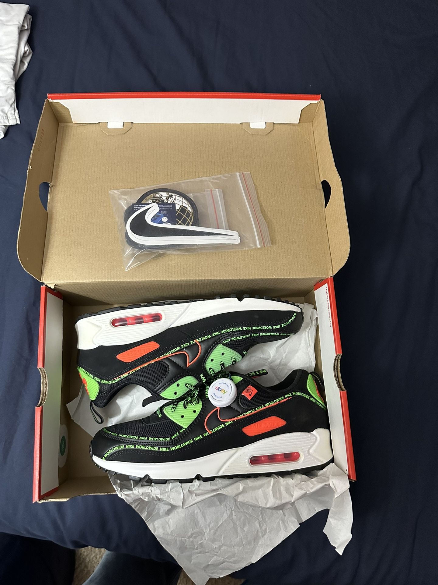 Air Max 90 Worldwide